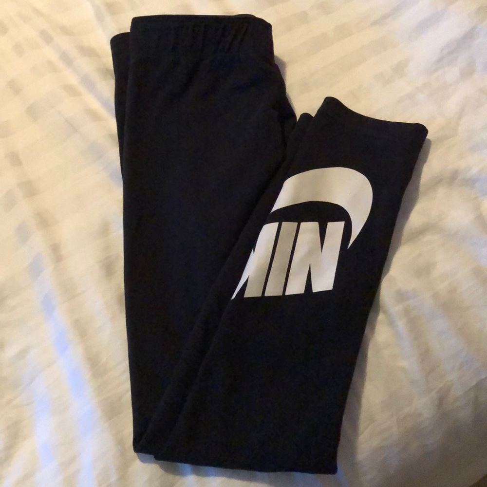 Black nike leggings